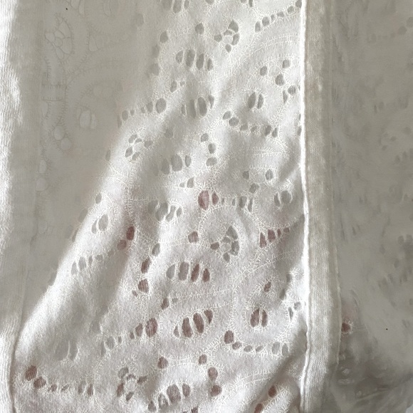 Jones New York Lace White Short sleeve top Size 2X - Picture 3 of 7